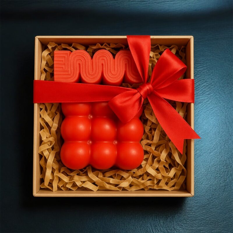 "Strawberry Chic Candle Duo" - Image 2